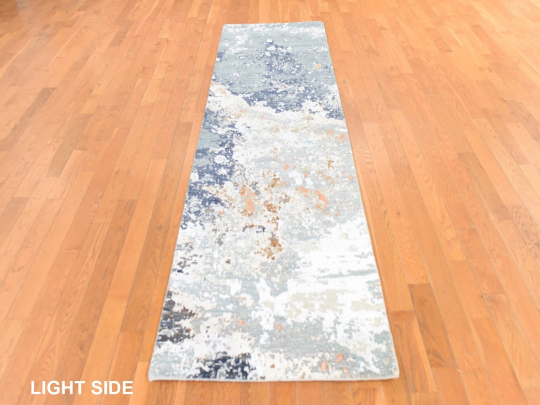 2'6" x 10'0" New Hand Knotted Grey Wool & Silk Runner Oriental Rug - MOA10278757