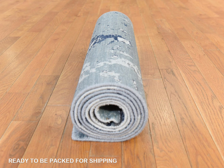 2'6" x 10'0" New Hand Knotted Grey Wool & Silk Runner Oriental Rug - MOA10278757