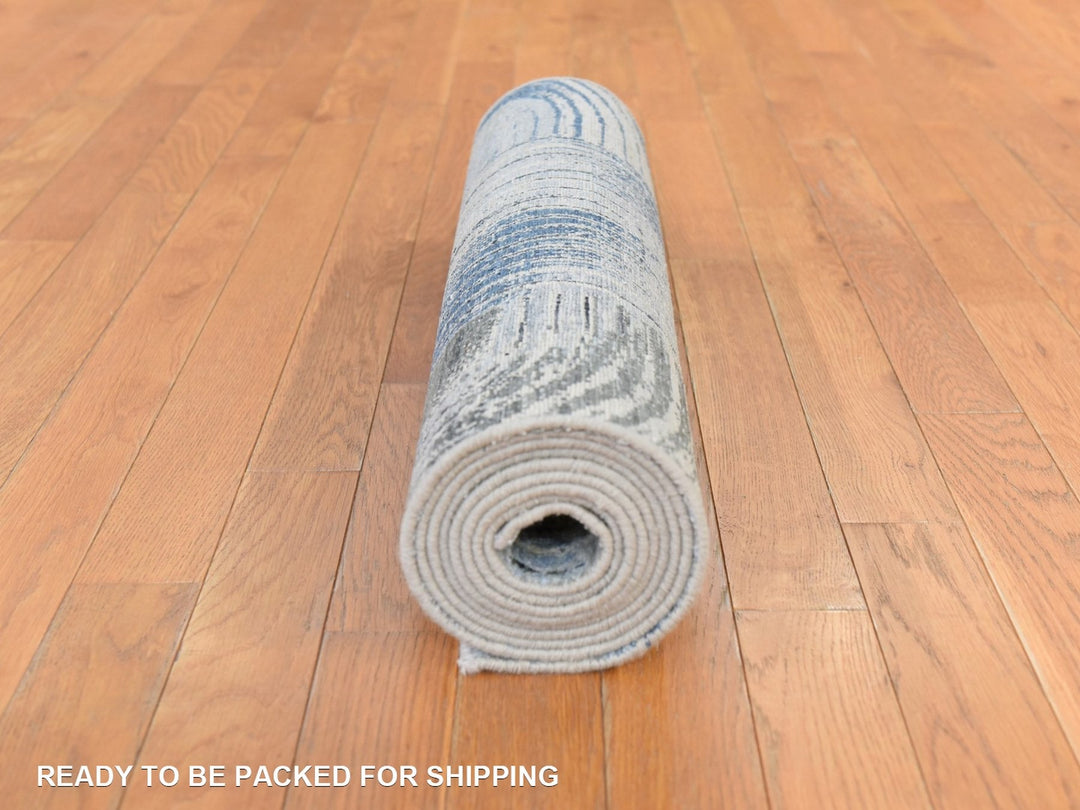 2'7" x 10'4" New Hand Knotted Ivory Wool & Silk Runner Oriental Rug - MOA10278758