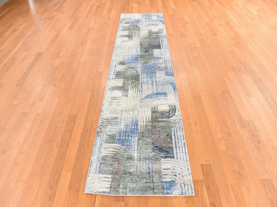 2'7" x 10'4" New Hand Knotted Ivory Wool & Silk Runner Oriental Rug - MOA10278760
