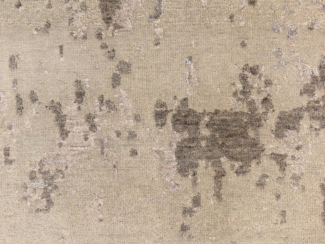 2'8" x 9'7" New Hand Knotted Grey Wool & Silk Runner Oriental Rug - MOA10278761