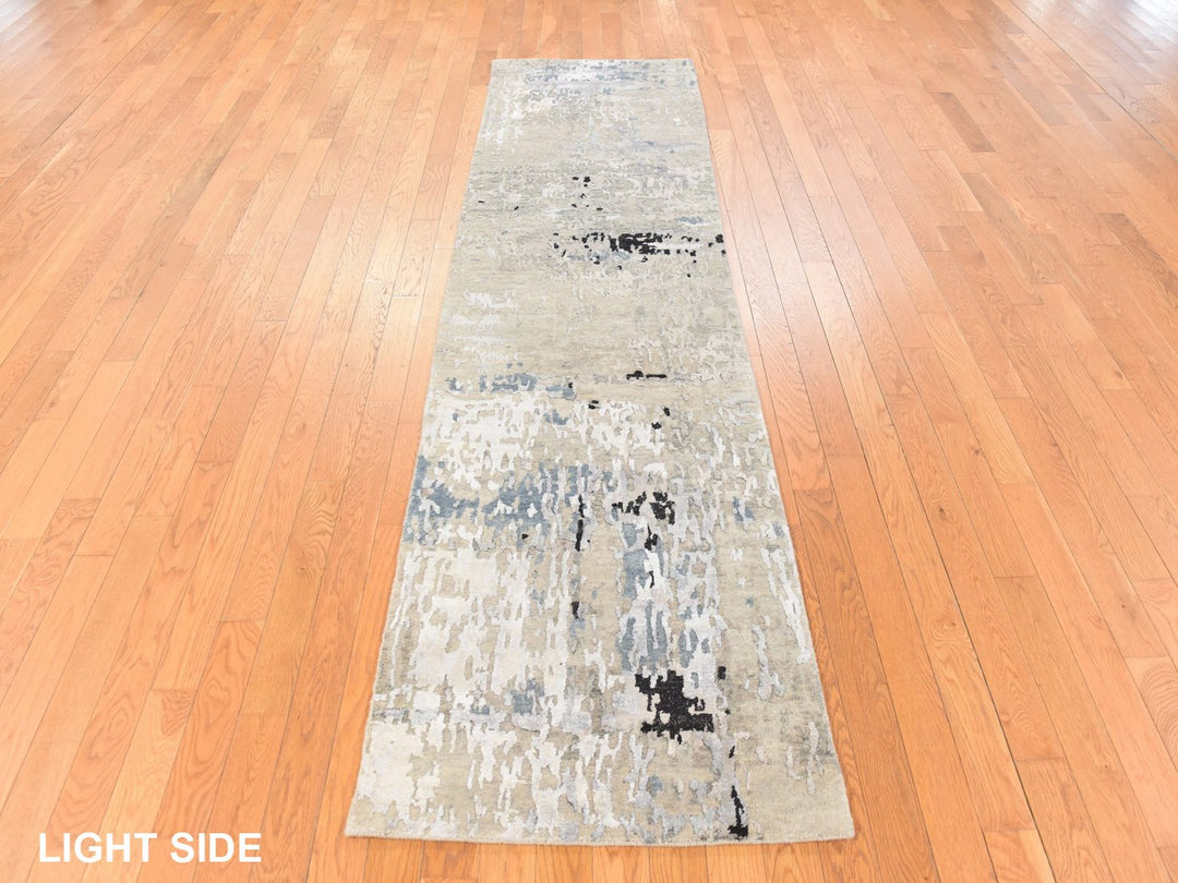2'5" x 9'9" New Hand Knotted Beige Wool & Silk Runner Oriental Rug - MOA10278765