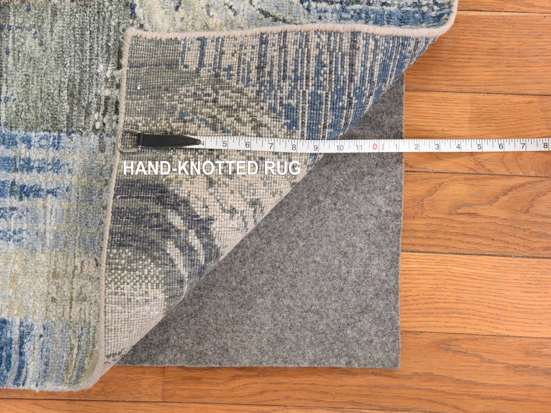 5'1" x 7'0" New Hand Knotted Ivory Wool & Silk Rectangle Oriental Rug - MOA10278769