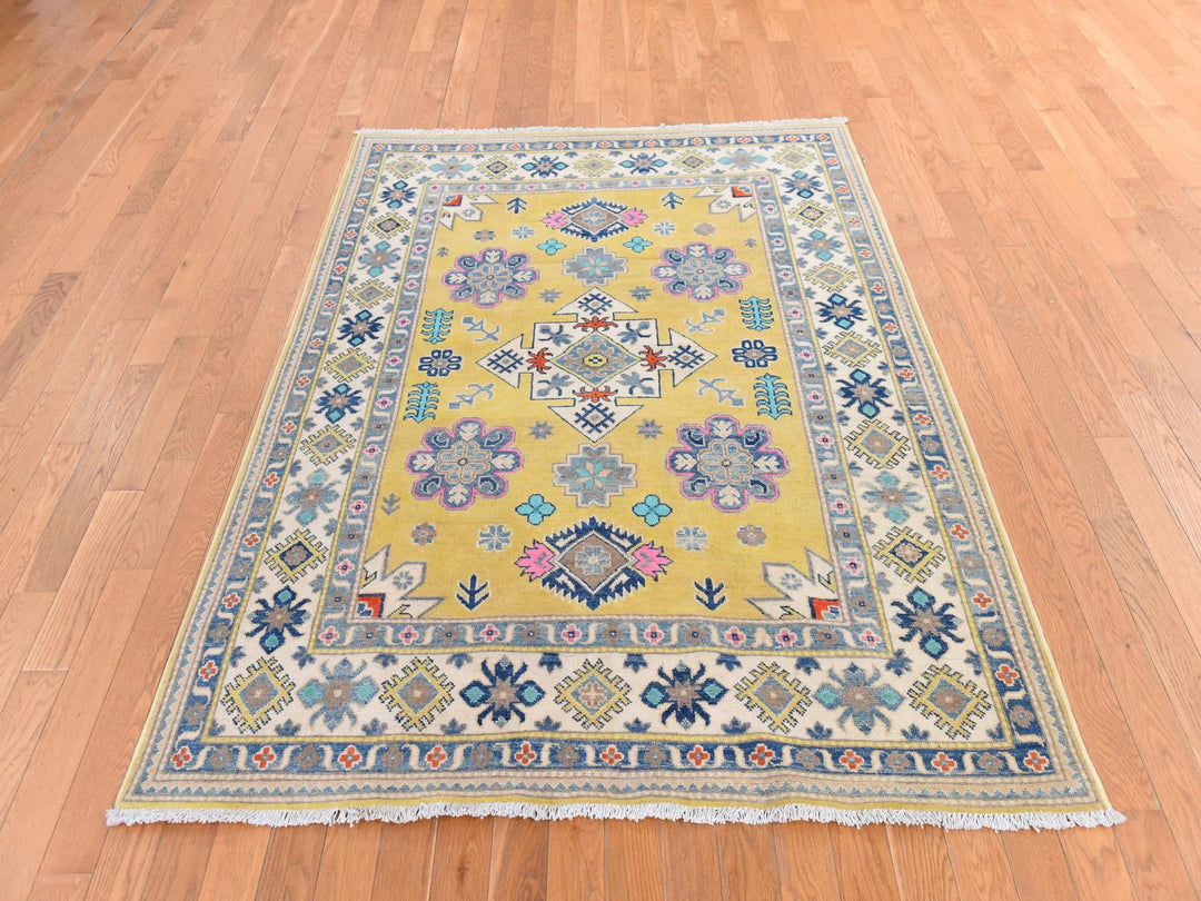 4'10" x 6'6" New Hand Knotted Yellow Wool Rectangle Oriental Rug - MOA10278770