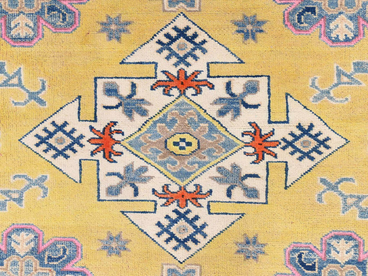 4'10" x 6'6" New Hand Knotted Yellow Wool Rectangle Oriental Rug - MOA10278770