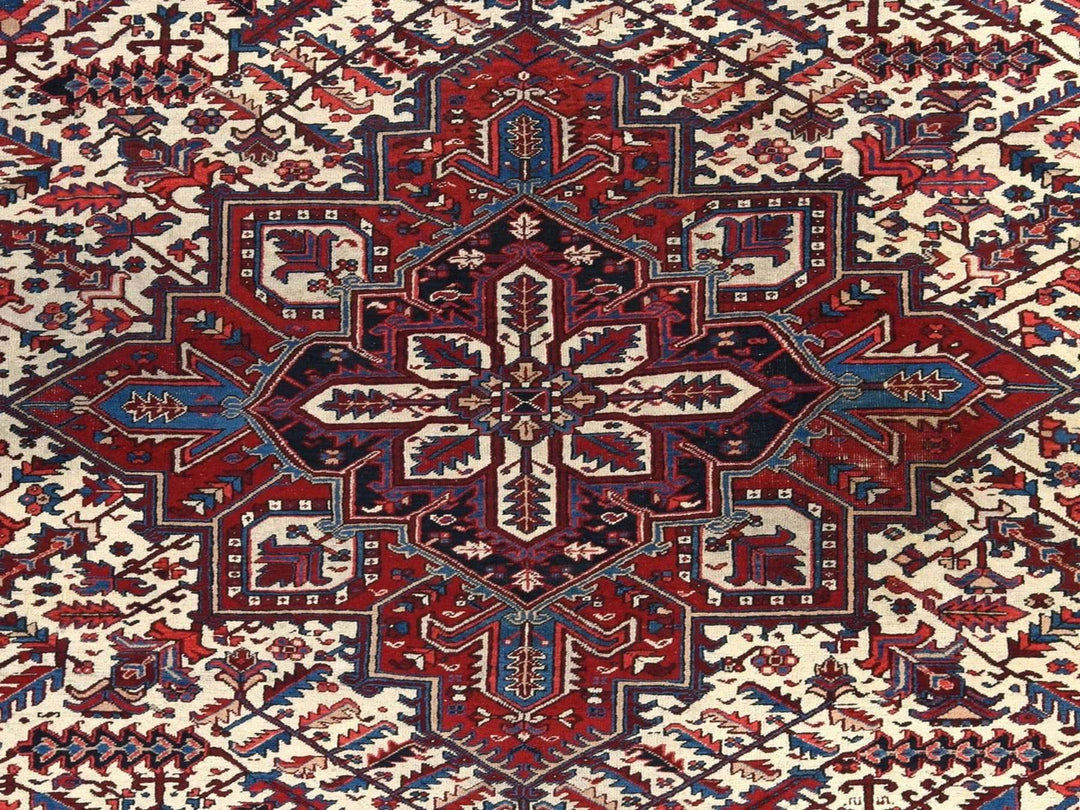 10'10" x 19'3" Vintage Hand Knotted Ivory Wool Rectangle Oriental Rug - MOA10278789