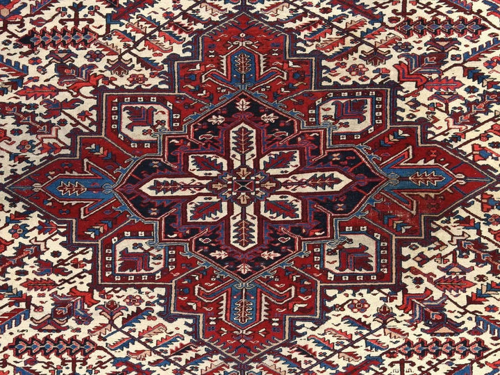10'10" x 19'3" Vintage Hand Knotted Ivory Wool Rectangle Oriental Rug - MOA10278789