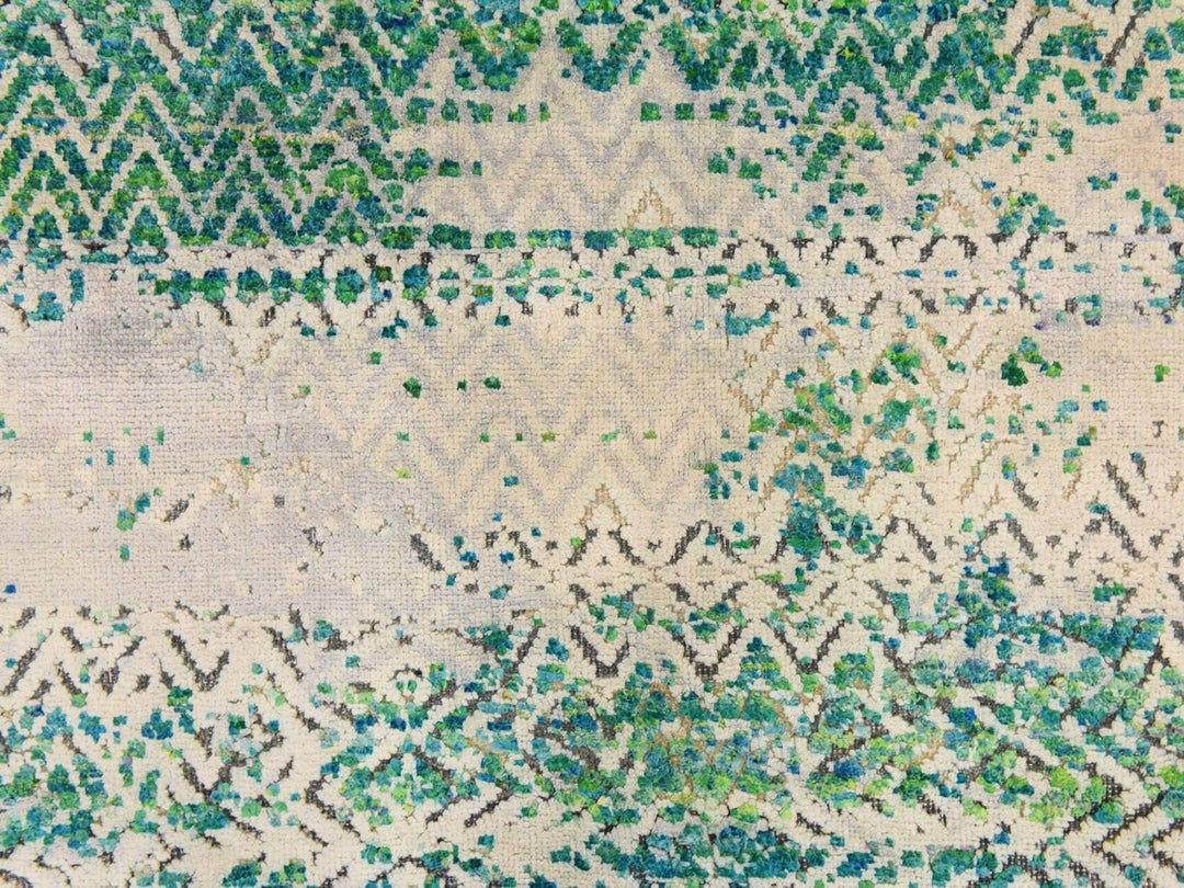 8'10" x 12'0" New Hand Knotted Green Wool & Silk Rectangle Oriental Rug - MOA10278841