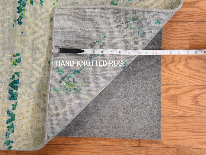 8'10" x 12'0" New Hand Knotted Green Wool & Silk Rectangle Oriental Rug - MOA10278841