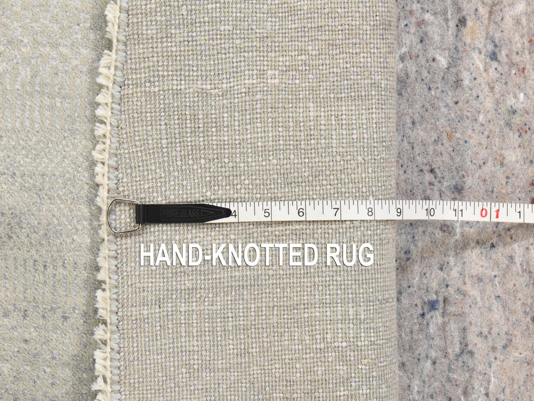 7'10" x 7'10" New Hand Knotted Grey Wool Round Oriental Rug - MOA10278846