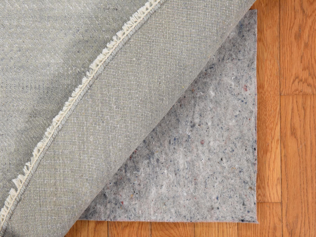 7'10" x 7'10" New Hand Knotted Grey Wool Round Oriental Rug - MOA10278846
