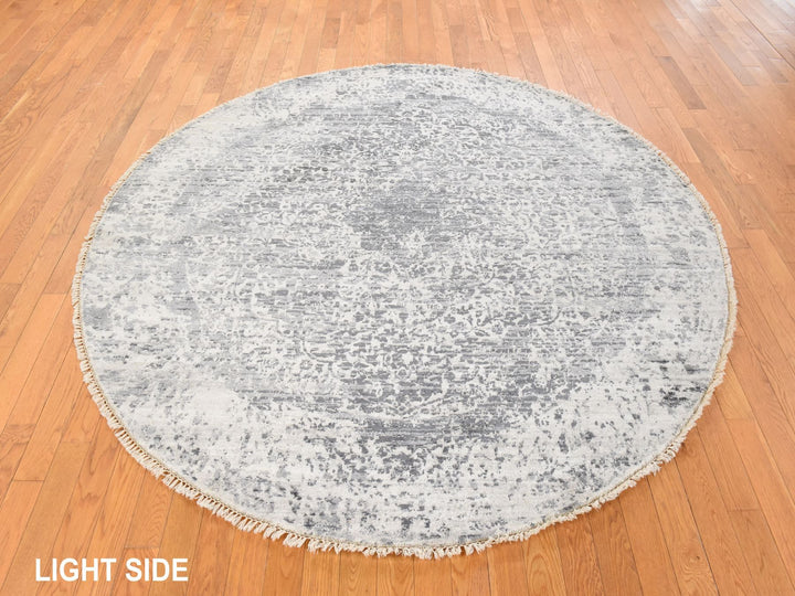 7'0" x 7'0" New Hand Knotted Grey Wool & Silk Round Oriental Rug - MOA10278857