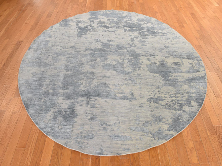7'10" x 7'10" New Hand Knotted Grey Wool & Silk Round Oriental Rug - MOA10278859