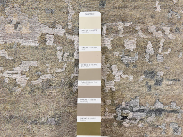 7'0" x 7'0" New Hand Knotted Beige Wool & Silk Round Oriental Rug - MOA10278863