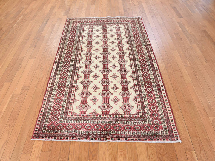 4'6" x 7'0" New Hand Knotted Ivory Wool Rectangle Oriental Rug - MOA10278866