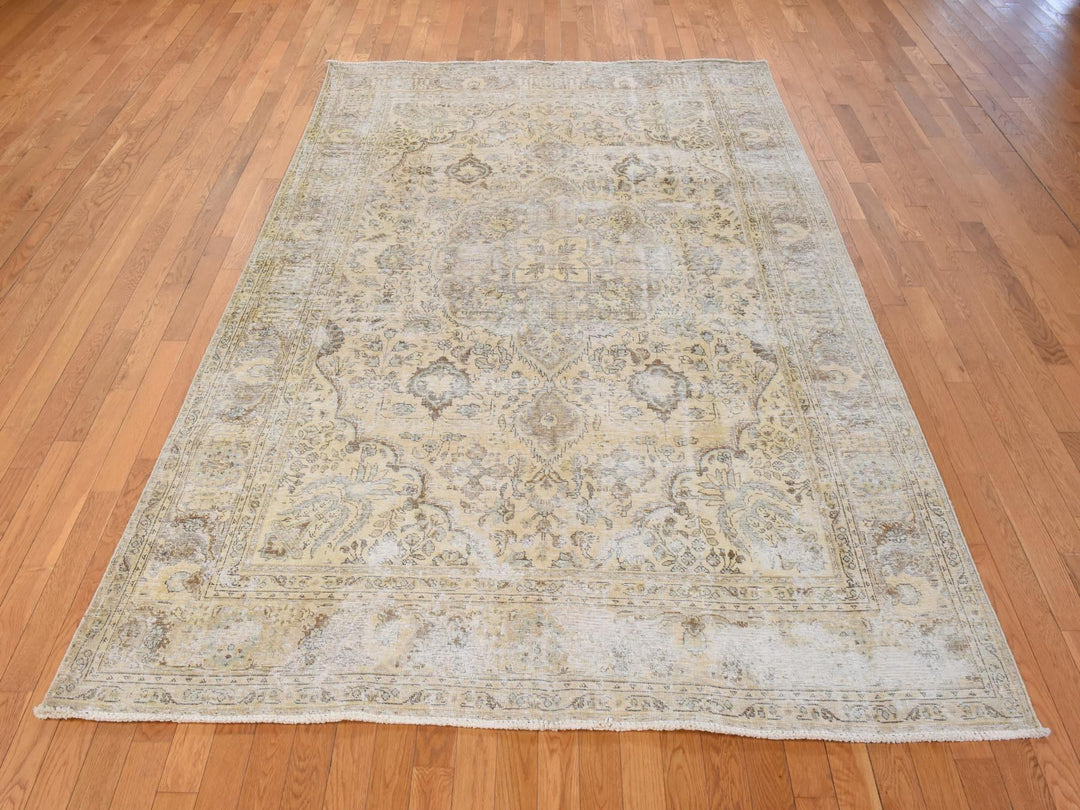 6'8" x 9'8" Vintage Hand Knotted Beige Wool Rectangle Oriental Rug - MOA10278878