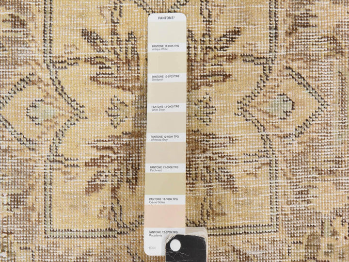 6'8" x 9'8" Vintage Hand Knotted Beige Wool Rectangle Oriental Rug - MOA10278878