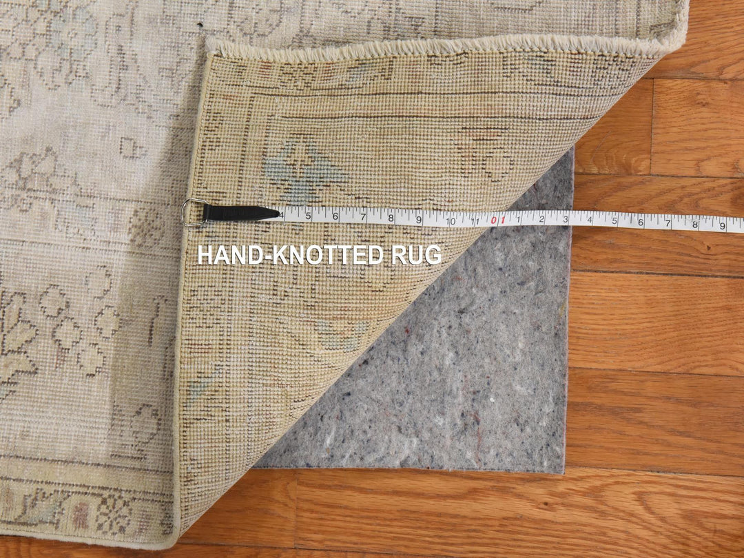 6'3" x 9'5" Vintage Hand Knotted Ivory Wool Rectangle Oriental Rug - MOA10278884