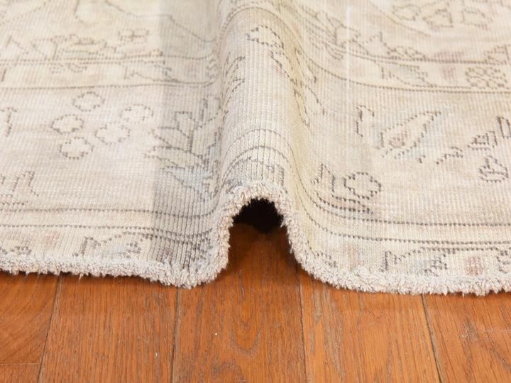 6'3" x 9'5" Vintage Hand Knotted Ivory Wool Rectangle Oriental Rug - MOA10278884