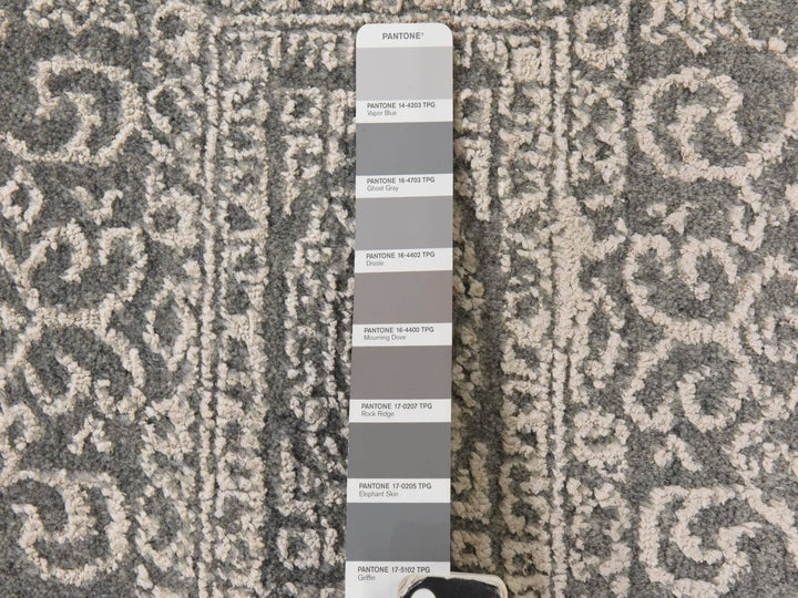 5'10" x 9'1" New Hand Loomed Grey Wool & Silk Rectangle Oriental Rug - MOA10278893