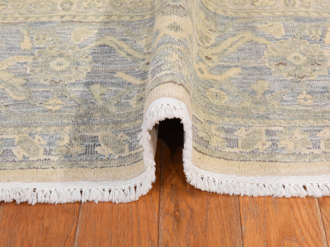6'0" x 9'5" New Hand Knotted Ivory Wool & Silk Rectangle Oriental Rug - MOA10278897