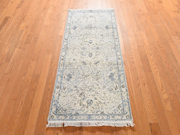 2'6" x 6'0" New Hand Knotted Ivory Wool & Silk Runner Oriental Rug - MOA10278921