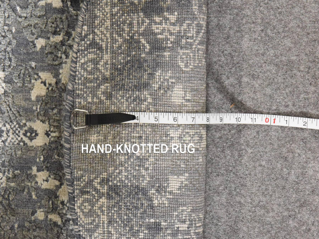4'0" x 4'0" New Hand Knotted Grey Wool & Silk Round Oriental Rug - MOA10278942
