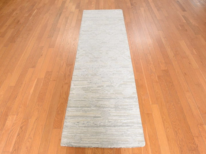 2'6" x 8'0" New Hand Knotted Grey Wool Runner Oriental Rug - MOA10278943