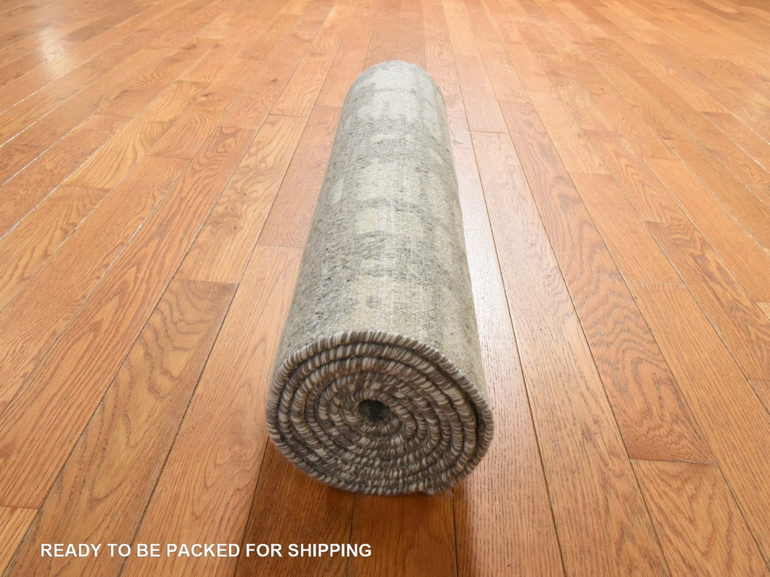 2'6" x 8'0" New Hand Knotted Ivory Wool Runner Oriental Rug - MOA10278944