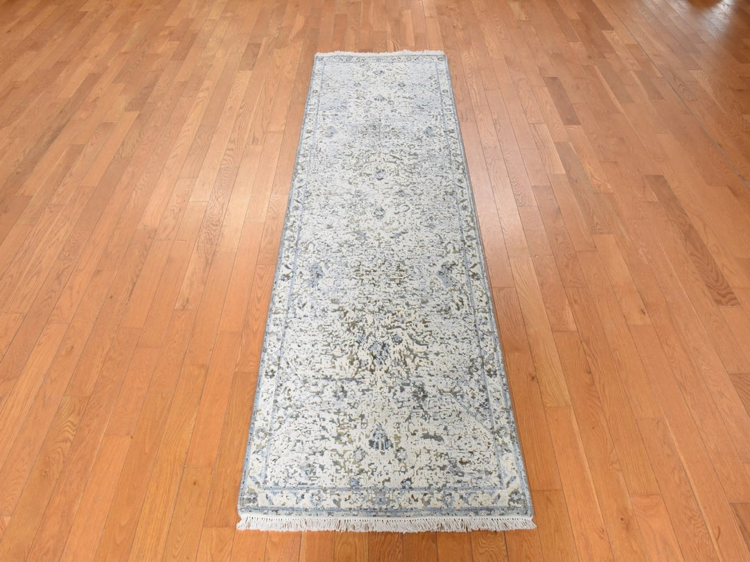 2'5" x 8'0" New Hand Knotted Ivory Wool & Silk Runner Oriental Rug - MOA10278945