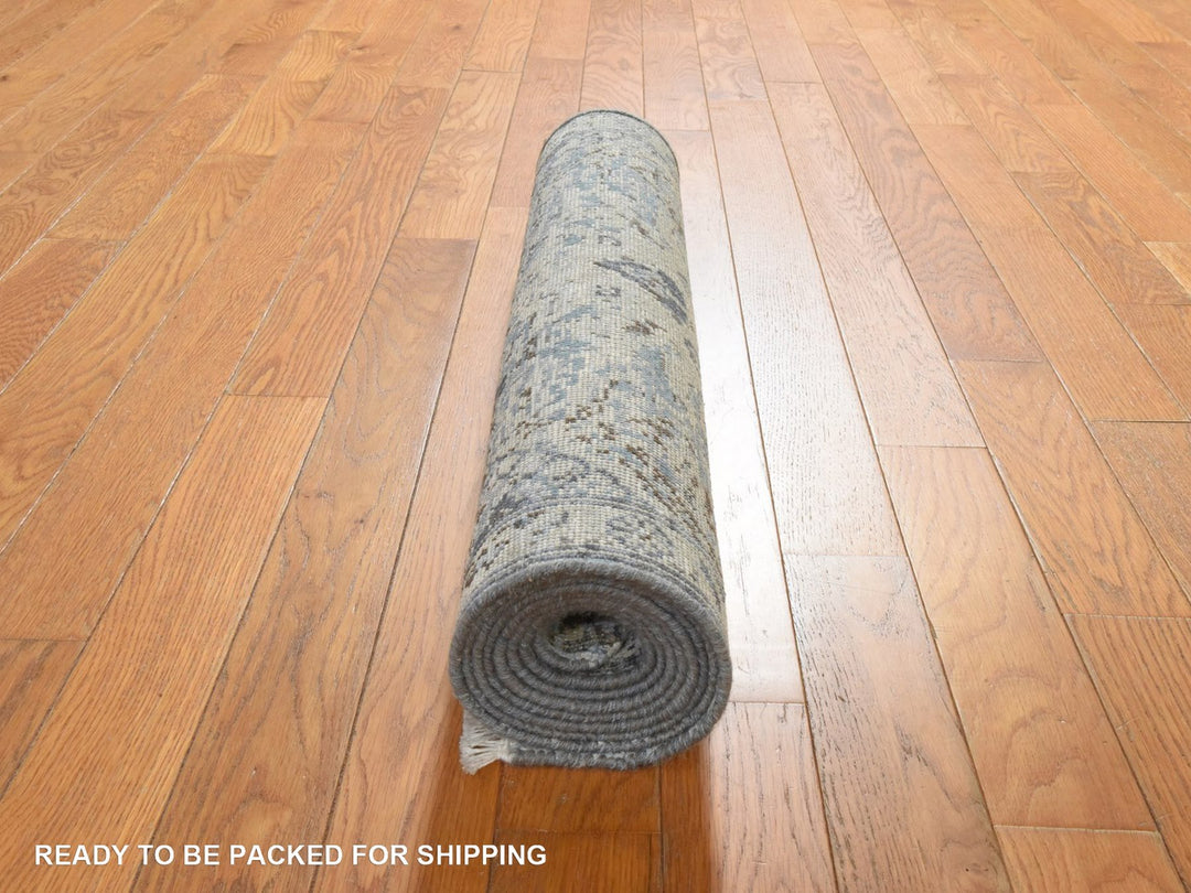 2'5" x 8'0" New Hand Knotted Ivory Wool & Silk Runner Oriental Rug - MOA10278945