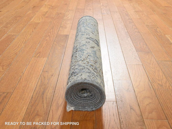 2'5" x 8'0" New Hand Knotted Ivory Wool & Silk Runner Oriental Rug - MOA10278945