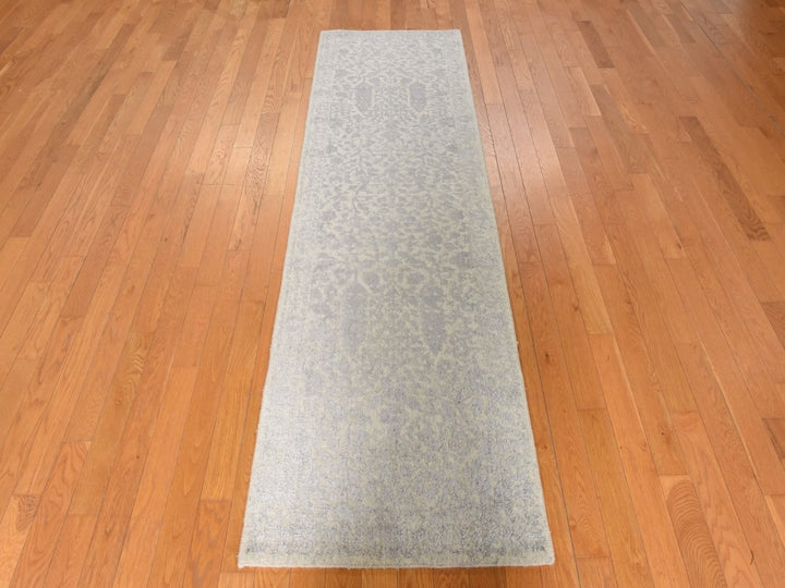 2'5" x 8'0" New Hand Loomed Grey Wool & Silk Runner Oriental Rug - MOA10278950