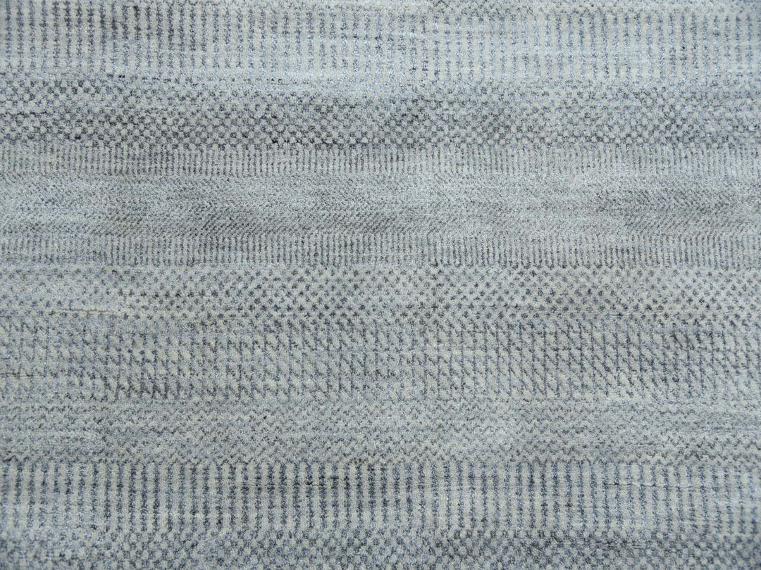 6'0" x 9'2" New Hand Knotted Grey Wool & Silk Rectangle Oriental Rug - MOA10279124