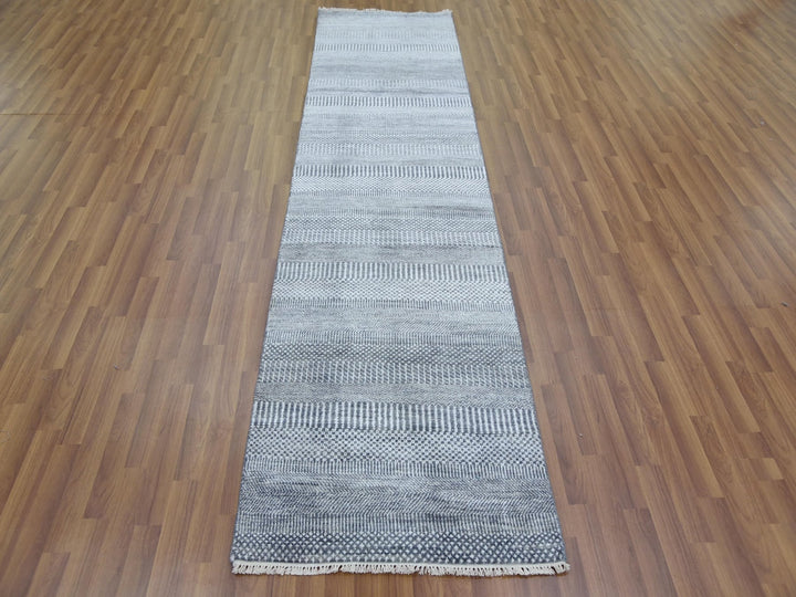 2'6" x 10'2" New Hand Knotted Grey Wool & Silk Runner Oriental Rug - MOA10279130