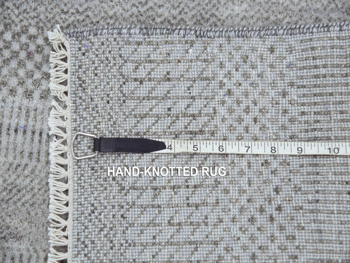 2'6" x 10'1" New Hand Knotted Grey Wool & Silk Runner Oriental Rug - MOA10279137