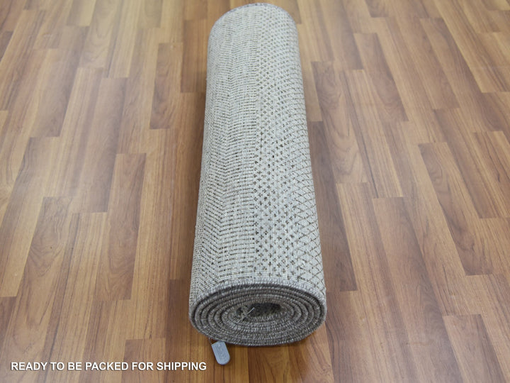 2'7" x 10'0" New Hand Knotted Grey Wool & Silk Runner Oriental Rug - MOA10279139