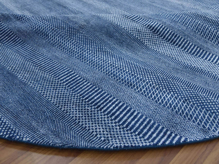 8'0" x 8'0" New Hand Knotted Blue Wool & Silk Round Oriental Rug - MOA10279161