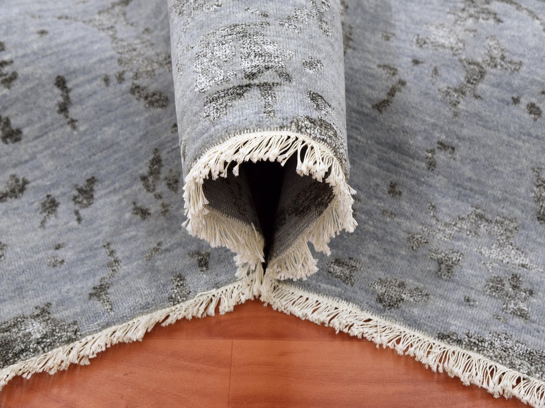 8'10" x 11'9" New Hand Knotted Grey Wool & Silk Rectangle Oriental Rug - MOA10279278