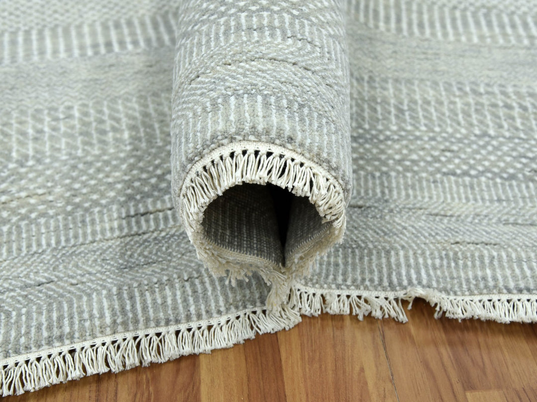 9'0" x 12'1" New Hand Knotted Grey Wool & Silk Rectangle Oriental Rug - MOA10279307