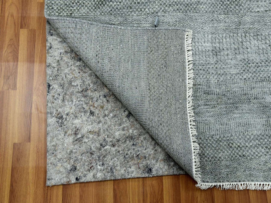 8'0" x 10'0" New Hand Knotted Grey Wool & Silk Rectangle Oriental Rug - MOA10279315