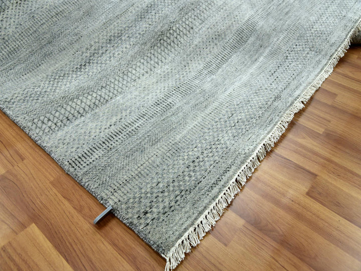 8'0" x 10'2" New Hand Knotted Grey Wool & Silk Rectangle Oriental Rug - MOA10279317