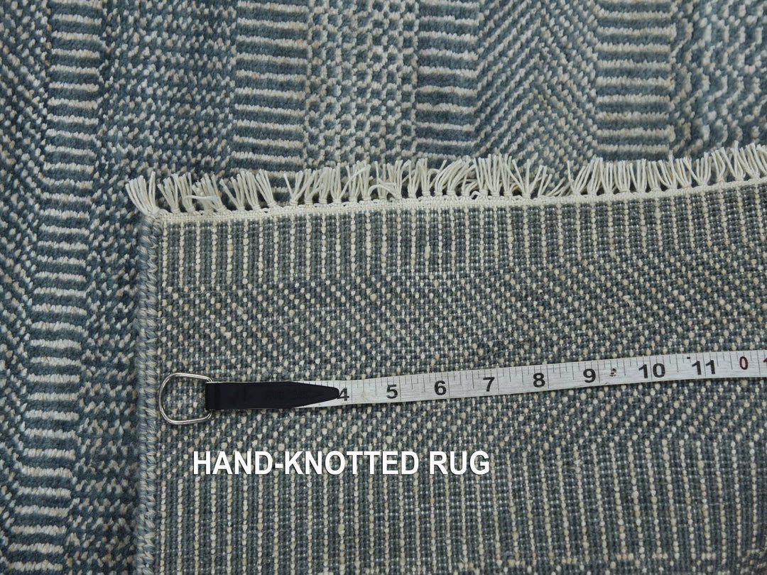 3'10" x 7'0" New Hand Knotted Grey Wool & Silk Runner Oriental Rug - MOA10279337