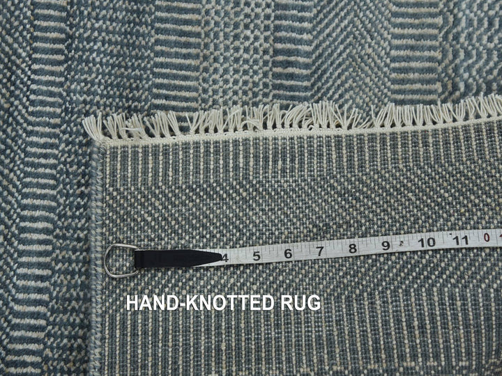 3'10" x 7'0" New Hand Knotted Grey Wool & Silk Runner Oriental Rug - MOA10279337