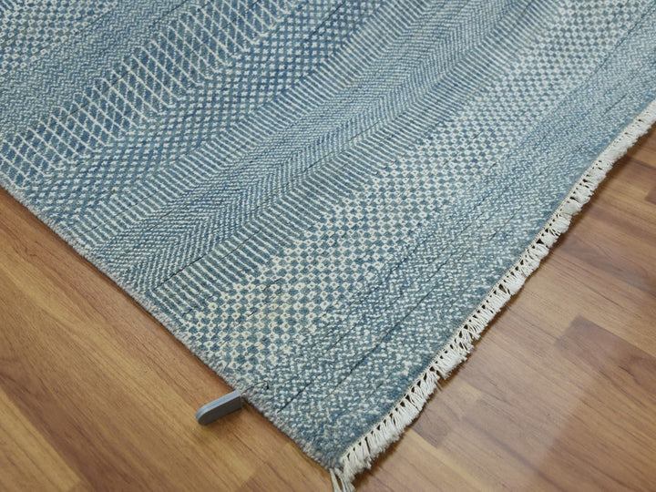 6'0" x 9'3" New Hand Knotted Blue Wool & Silk Rectangle Oriental Rug - MOA10279364