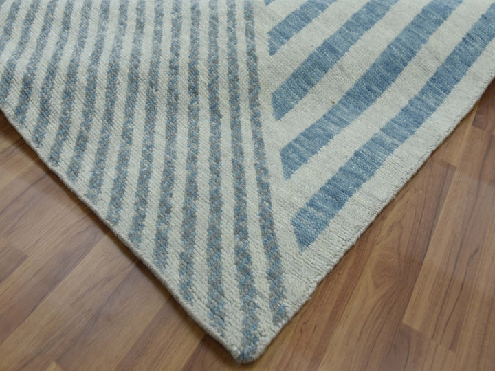 10'1" x 14'0" New Hand Knotted Blue Wool Rectangle Oriental Rug - MOA10279412