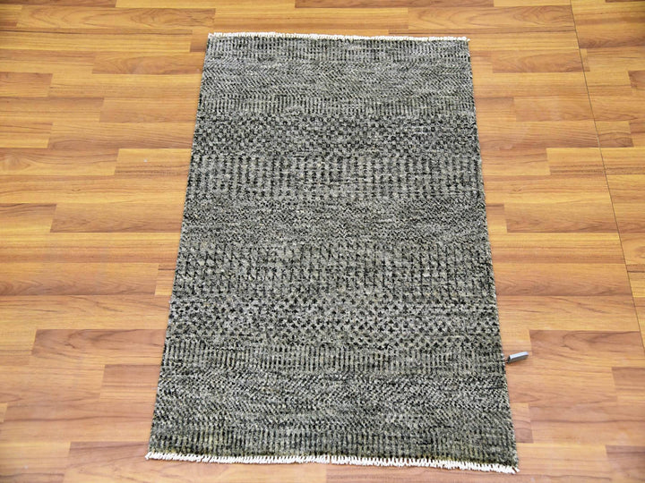 2'1" x 3'0" New Hand Knotted Grey Wool Rectangle Oriental Rug - MOA10279483