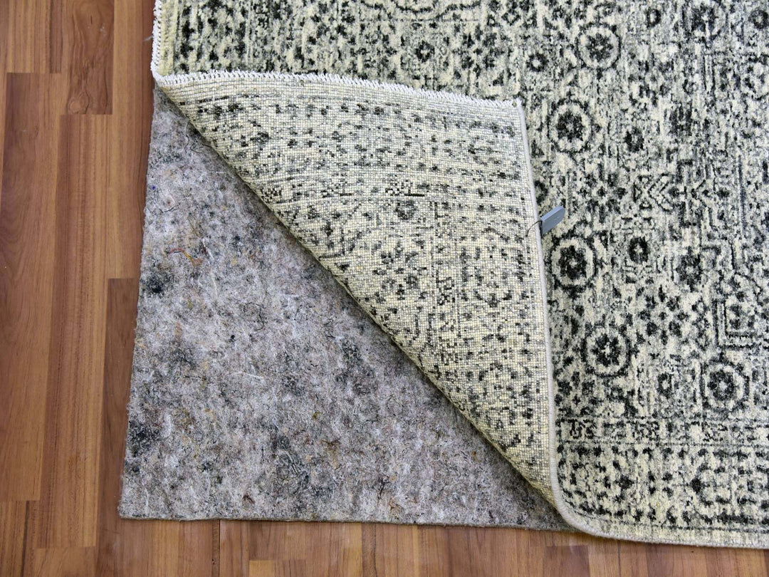 2'6" x 6'0" New Hand Knotted Ivory Wool Runner Oriental Rug - MOA10279501