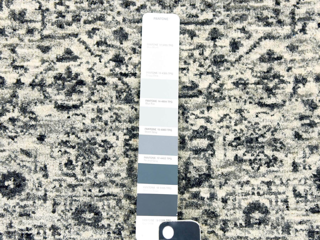 2'7" x 6'0" New Hand Knotted Ivory Wool Runner Oriental Rug - MOA10279502