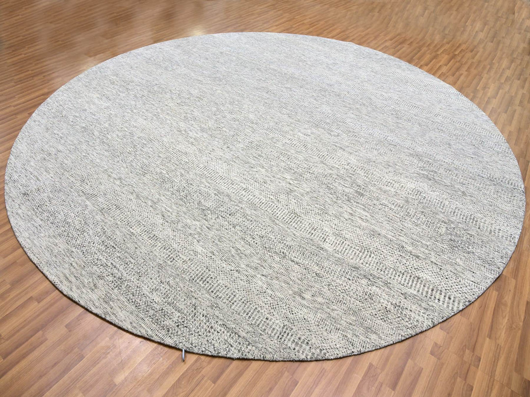 12'11" x 12'11" New Hand Knotted Grey Wool Round Oriental Rug - MOA10279509
